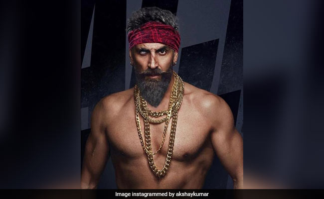 Details Of Akshay Kumar, Kriti Sanon's Roles In <I>Bachchan Pandey</i> - She Plays A Journalist