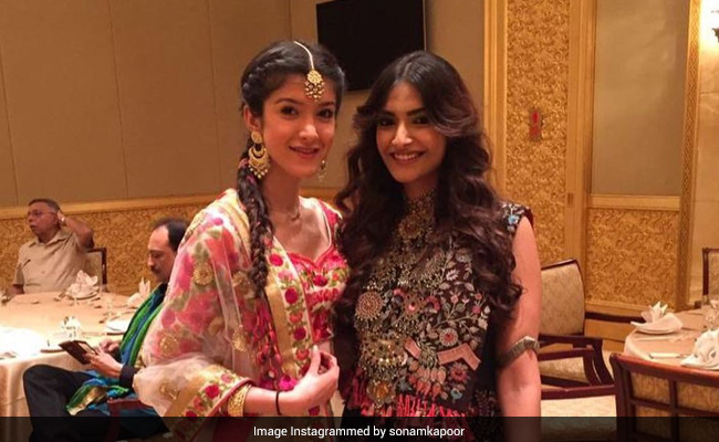Here's How Sonam Kapoor And Others Wished Shanaya Kapoor On Her Birthday