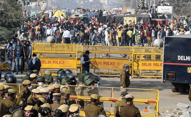 अगर किसानों की मांगें दो दिन में नहीं पूरी की गई तो हड़ताल पर जाएंगे : टैक्सी यूनियन