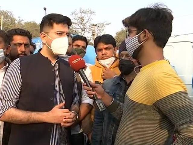 "If Standing By Farmers Is 'Doing Politics', We Are Guilty," Says AAP