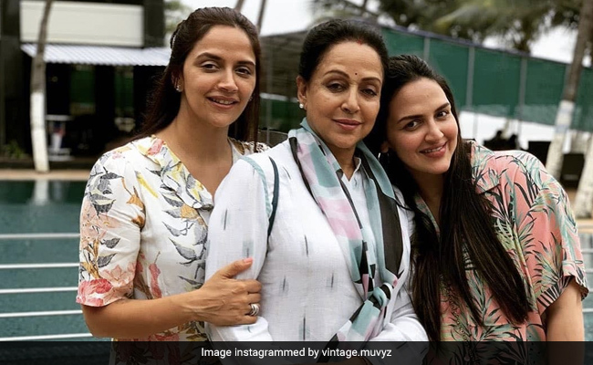 धर्मेंद्र और हेमा मालिनी फिर बने नाना-नानी, बेटी अहाना देओल ने दिया जड़वा बच्चों का जन्म- देखें Post