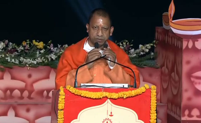 UP budget 2021-22: आखिरी बजट में किसानों पर डोरे, योगी सरकार ने मुफ्त पानी, सस्ते कर्ज का किया ऐलान