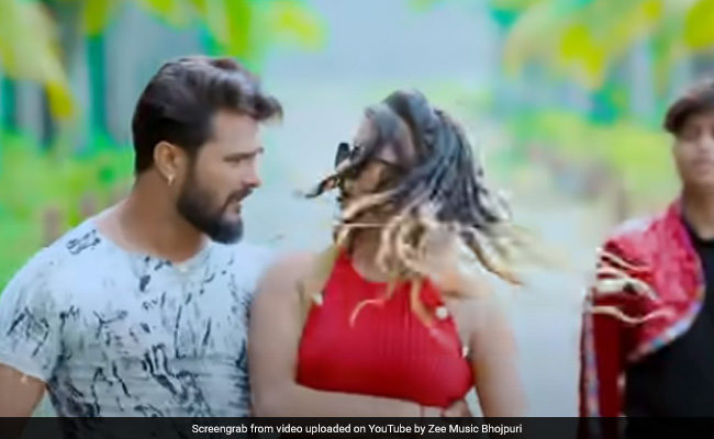 Bhojpuri Song: खेसारी लाल यादव का नया गाना 'मिठी जलेबी' रिलीज होते ही वायरल, देखें धमाकेदार Video