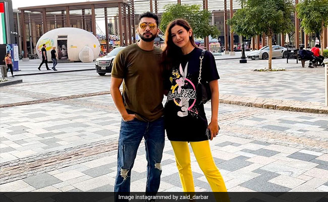 Gauahar Khan And Zaid Darbar Fly To Dubai After Engagement. See Pics