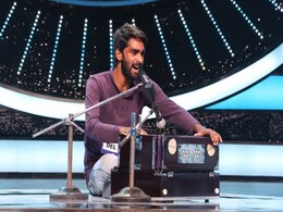 Indian Idol 2020: नेहा कक्कड़ ने इस कंटेस्ट को दिए एक लाख रुपये, देखें Video Indian Idol 2020: नेहा कक्कड़ ने इस कंटेस्ट को दिए एक लाख रुपये, देखें Video