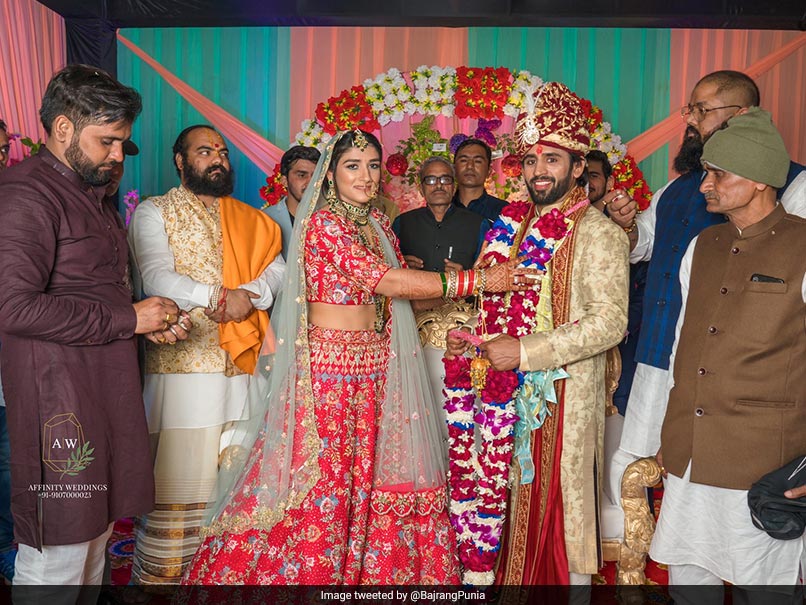 "Soulmate For Life": Bajrang Punia Marries Sangeeta Phogat. See Pics