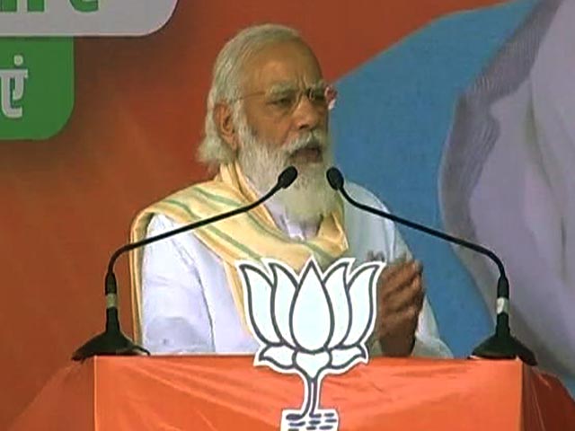 मोतिहारी में गरजे PM मोदी, बोले- अब तो चुनाव में जंगलराज वालों के साथ टुकड़े-टुकड़े वाले भी शामिल हो गए