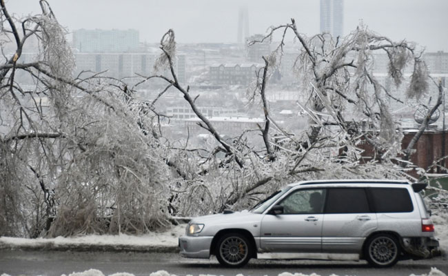 Ice Storms In Russia's Far East, Thousands Without Power