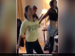 Neeru Bajwa का 'अंग्रेजी बीट' गाने पर धमाकेदार डांस, खूब वायरल हो रहा Video Neeru Bajwa का 'अंग्रेजी बीट' गाने पर धमाकेदार डांस, खूब वायरल हो रहा Video