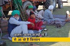 बुराड़ी मैदान में आगे की रणनीति पर किसानों के बीच चर्चा बुराड़ी मैदान में आगे की रणनीति पर किसानों के बीच चर्चा