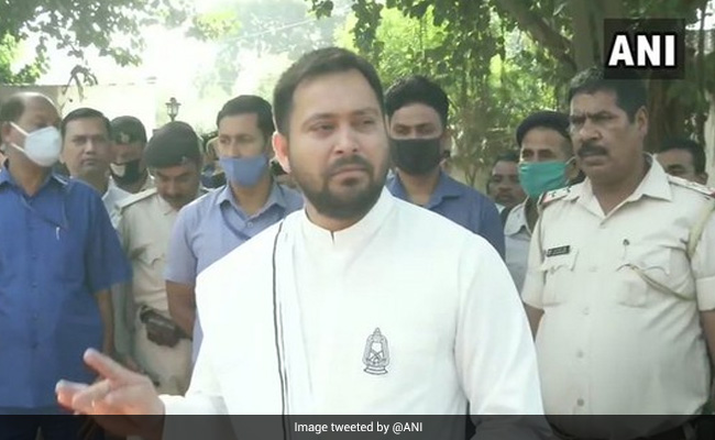 "Protest In Other Ways": Tejashwi Yadav Condemns Onion Hurling At Nitish Kumar
