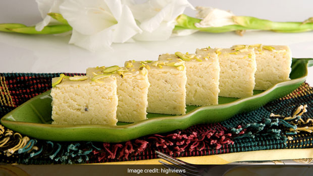 Diwali 2020 Recipe: Prepare Halwai-Style Kalakand At Home With Just 2 Simple Ingredients (Watch Video)