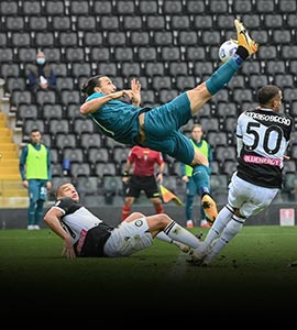 Watch: 39-Year-Old Football Superstar Scores With Stunning Bicycle Kick