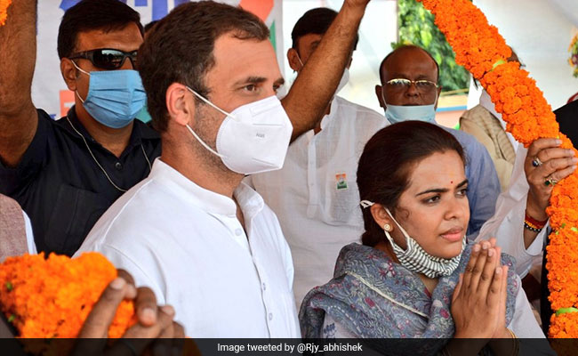 Vote For My Sister Subhashini 'Sharad Yadav', Rahul Gandhi Says In Bihar