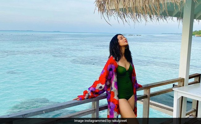 It's "Holiday Time" For Rakul Preet Singh. Can You Guess The Location?