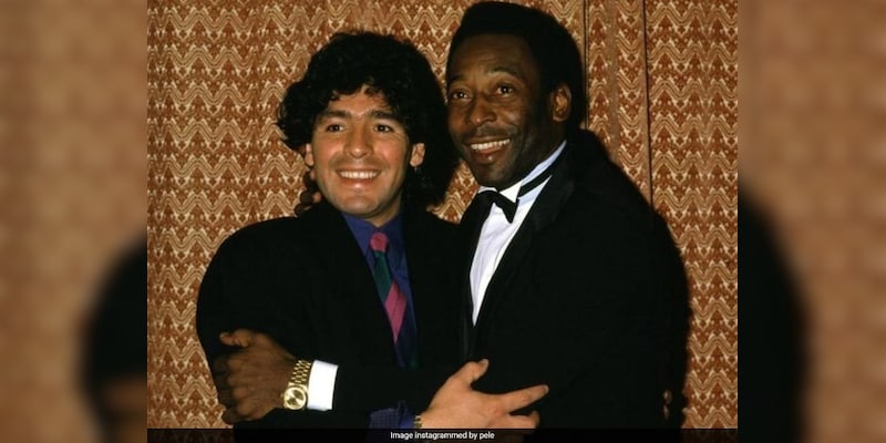 157 Pele Maradona Photos And Premium High Res Pictures Getty Images