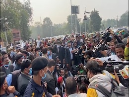 Akhilesh Yadav Detained From Sit-In Near His Home To Protest Farm Laws Akhilesh Yadav Detained From Sit-In Near His Home To Protest Farm Laws