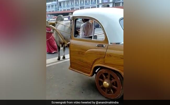 Anand Mahindra Doesn't Think Elon Musk's Tesla Can Match This <i>Desi</i> Car