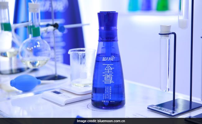 Detergent Turns Former Teacher Into One of China's Richest Women