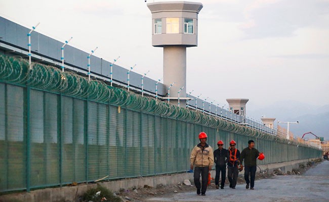 US Blocks Cotton Imports From China, Says, Harvested With "Slave Labour"