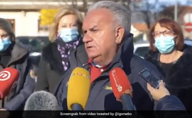 सामने आया क्रोएशिया में भूकंप का दिल दहला देने वाला Video, अचानक गिरने लगे लोग