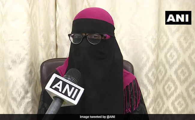 3 Cheated By Travel Agent Stranded In UAE, Families Request Centre's Help