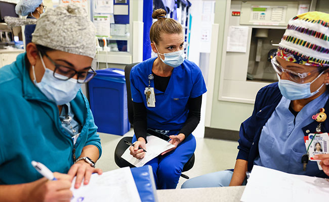 कोविड-19: दक्षिण अफ्रीका में हालात बिगड़े, तत्काल कदम उठाने की जरूरत