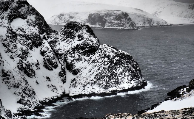 17 Fishermen Feared Dead After Boat Capsizes In Arctic Russia