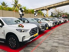MG Motor India Delivers Seven Gloster SUVs In A Single Day In Cochin