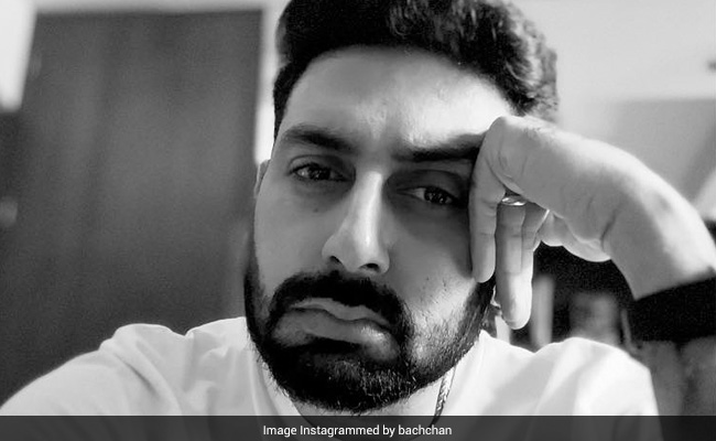 A Tweet From Abhishek Bachchan Blew Up Into A Debate Involving Akshay Kumar