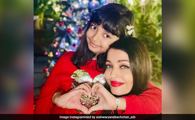 Aishwarya Rai Bachchan Shares A Pic From Christmas Celebrations With Daughter Aaradhya