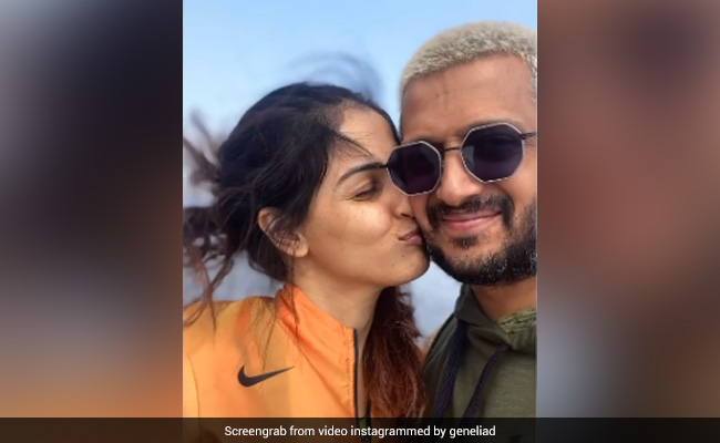 Genelia D'Souza's Birthday Wish For Husband Riteish Deshmukh Is Everything
