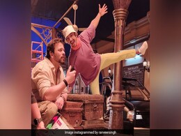 Ranveer Singh Shares BTS Pic From The Sets Of <i>Cirkus</i> Ranveer Singh Shares BTS Pic From The Sets Of <i>Cirkus</i>