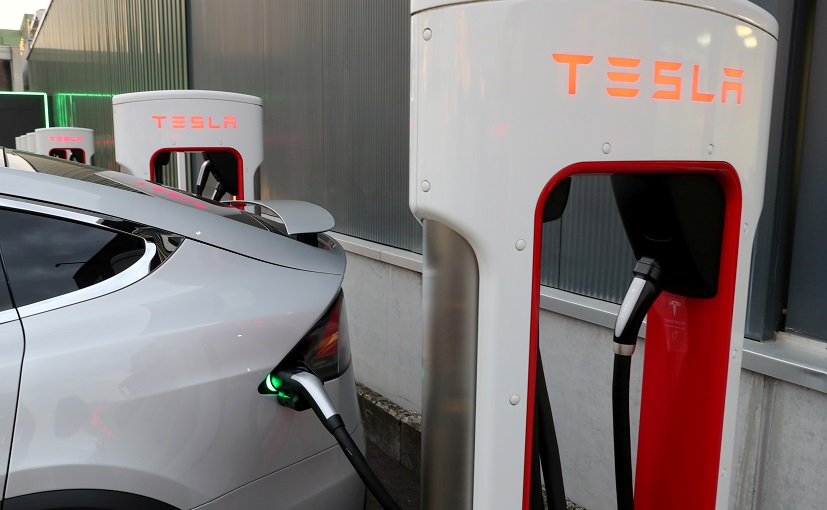 Automakers Urge U.S. Support For EV Charging, R&D, Incentives