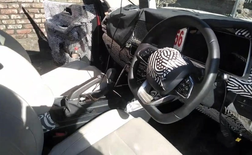 Next-Gen Mahindra XUV500 Cabin Fully Revealed In New Spy Photos