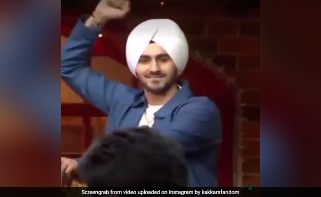 कपिल शर्मा के शो में घोड़ी चढ़कर आए Rohanpreet, चंदू ने रिबन कटवाने के लिए कर दी कपिल शर्मा से बहस