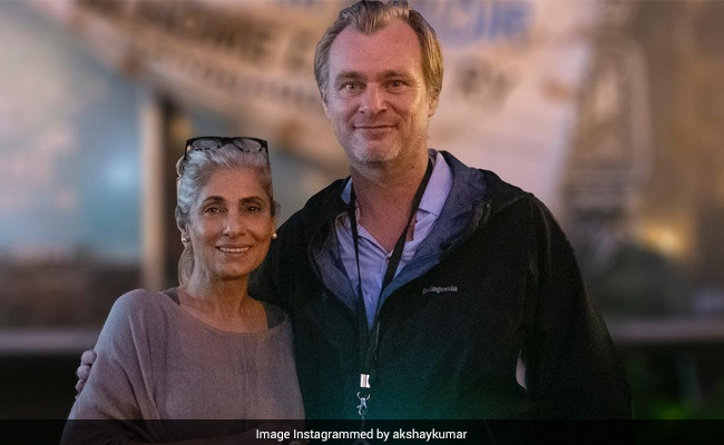 अक्षय कुमार ने सास डिंपल कपाड़िया की तारीफ करते हुए लिखा खास मैसेज, कहा- मां मुझे आप पर गर्व है