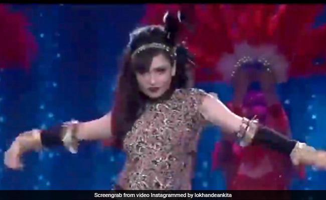 अंकिता लोखंडे ने हेलेन के सॉन्ग पर यूं किया रेट्रो स्टाइल में डांस, 3 लाख से भी ज्यादा बार देखा गया Video