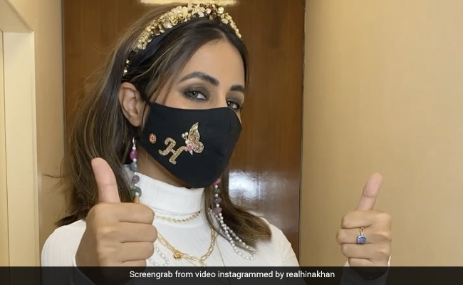 Hina Khan पार्टी में जाते हुए पहनना भूल गईं मास्क तो किया कुछ ऐसा, Video हुआ वायरल