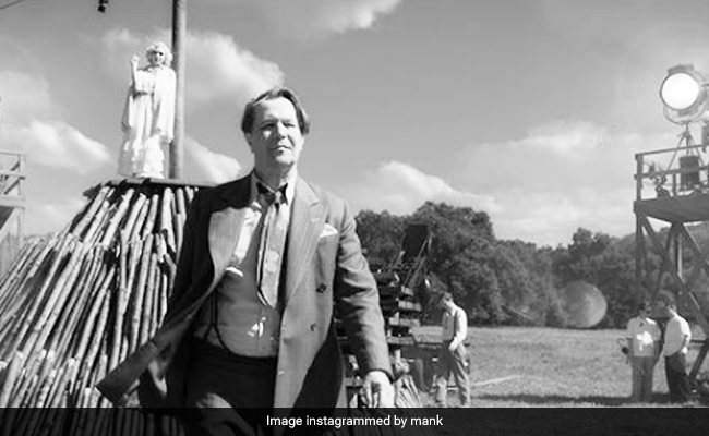 <I>Mank</i> Movie Review: Led By Gary Oldman, David Fincher's Period Drama Recreates Old Hollywood