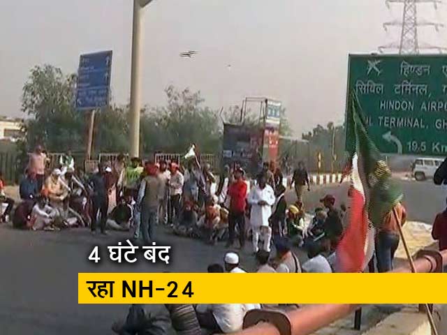 गाजीपुर बॉर्डर से ग्राउंड रिपोर्ट : बातचीत का रास्ता खुला लेकिन मांग वही