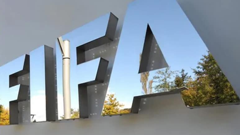 Football: विरोध के बाद FIFA बैकफुट पर आया, रद्द किया निजी कंपनियों को विश्व कप की हिस्सेदारी देने का प्रस्ताव