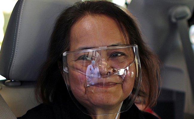 "My Second Life": US Nurse Walks Out Of Hospital After 8-Month Covid Ordeal