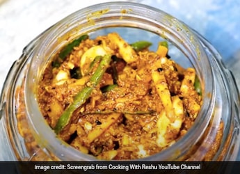 Winter Special: Make Adrak, Lahsun, And Mirchi Achar And Add A Fiery Zing To Your Meal Winter Special: Make Adrak, Lahsun, And Mirchi Achar And Add A Fiery Zing To Your Meal