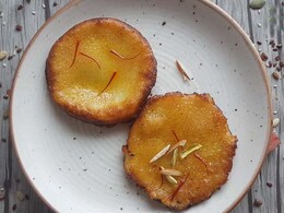 How To Make Quick And Easy Bread Malpua