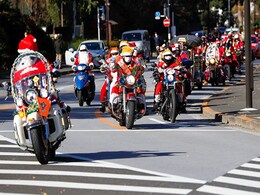 Santa Claus Bikers Parade In Tokyo Against Child Abuse Santa Claus Bikers Parade In Tokyo Against Child Abuse