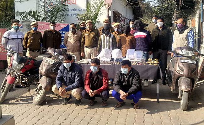 दिल्ली के पॉश इलाके में बंदूक की नोक पर बंधक बनाकर लूटकांड, ड्राइवर ही निकला मास्टरमाइंड