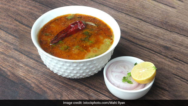 Lucknow's <i>Sultani Dal</i> - Try This Toor Dal Recipe For A Slice Of Mughlai Royalty