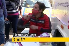 टिकरी बार्डर पर लगा ब्लड डोनेशन कैंप, खून देने वालों की भीड़ लगी टिकरी बार्डर पर लगा ब्लड डोनेशन कैंप, खून देने वालों की भीड़ लगी