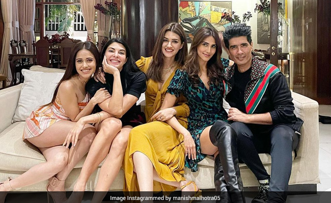 Jacqueline Fernandez, Vaani Kapoor And Others Attend Manish Malhotra's House Party